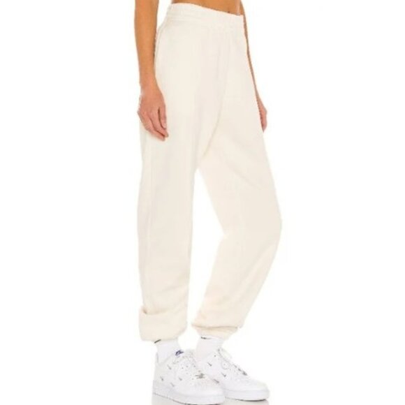 NWT Nike NSW Fleece Track Pant in Coconut Milk, Size Small - Picture 4 of 5